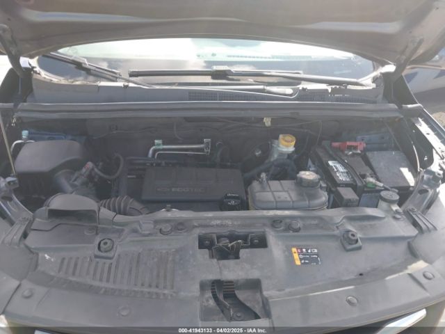 3GNCJKSB4JL377396 Chevrolet TRAX LS