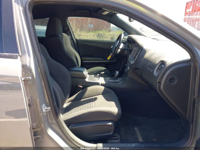2C3CDXHG2KH691868 Dodge Charger Gt Rwd