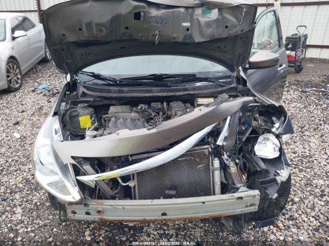 3N1CN7AP5HL858214 Nissan Versa 1.6 Sl