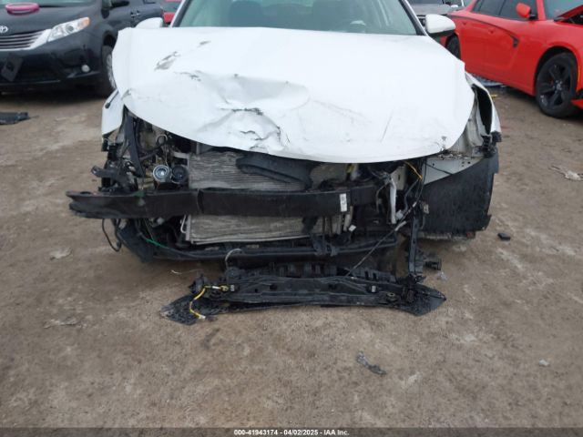 5XXGT4L31JG241732 KIA Optima S