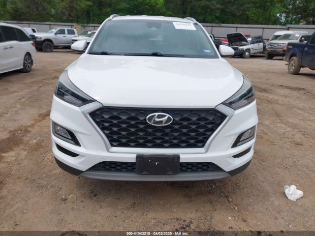 KM8J33AL8KU045863 Hyundai Tucson Sport