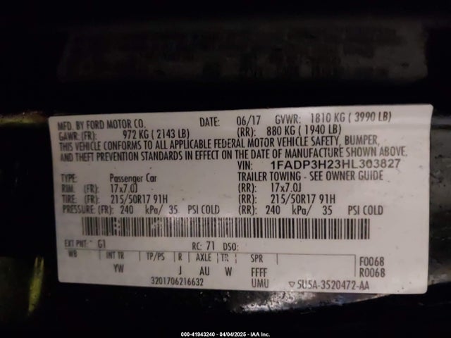 1FADP3H23HL303827 Ford FOCUS SEL