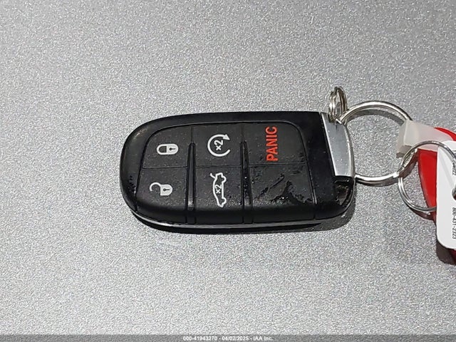 Chrysler 200 S 2015 1C3CCCDG3FN644217 Image 11