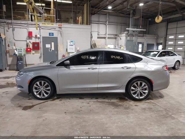 Chrysler 200 S 2015 1C3CCCDG3FN644217 Image 14