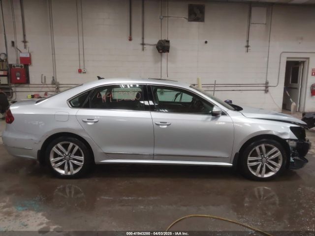 1VWCT7A35HC060367 Volkswagen Passat 1.8t Sel Premium