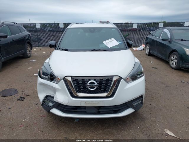 3N1CP5DV8LL553761 Nissan Kicks Sr Xtronic Cvt