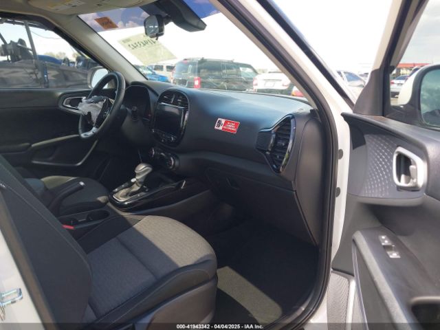 KNDJ33AU1P7846511 KIA SOUL EX