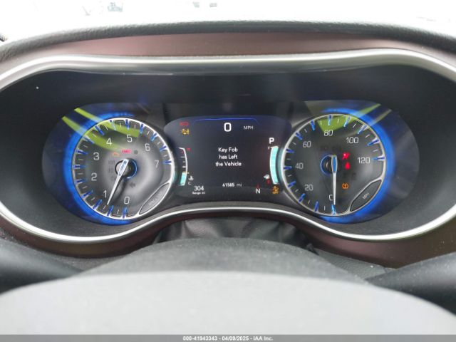 2C4RC1GG0KR525561 Chrysler Pacifica Limited