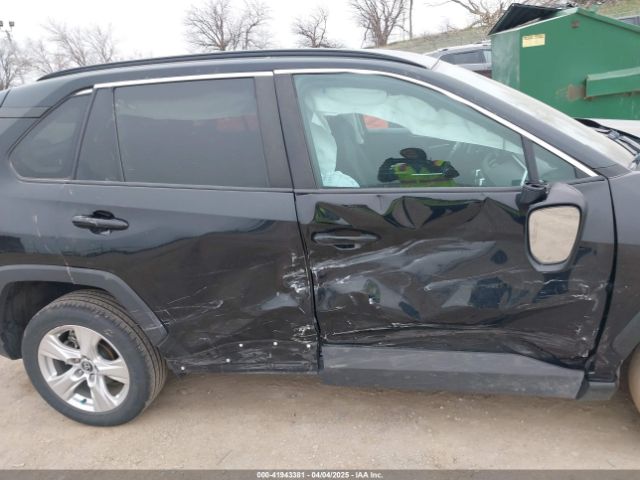 2T3P1RFV8LC117667 Toyota Rav4 Xle