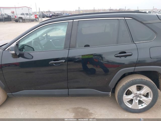 2T3P1RFV8LC117667 Toyota Rav4 Xle