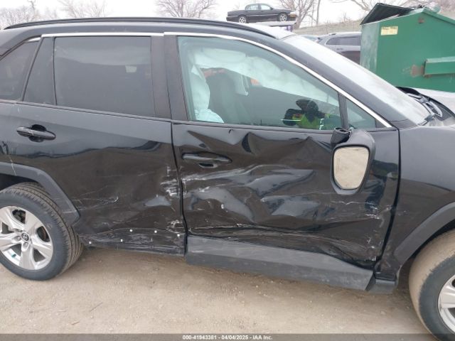 2T3P1RFV8LC117667 Toyota Rav4 Xle