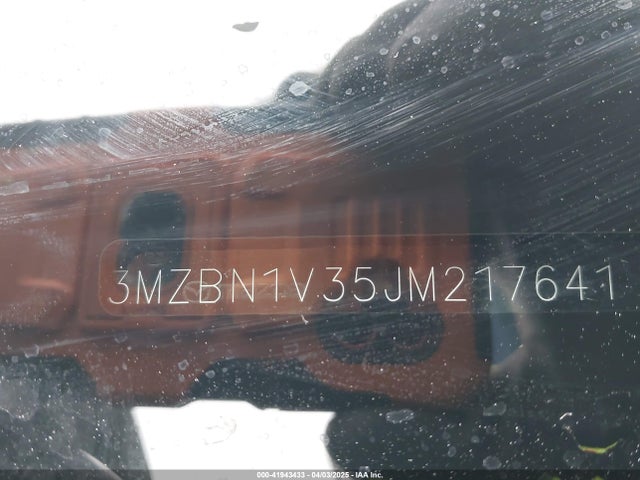Mazda Mazda3 Touring 2018 3MZBN1V35JM217641 Image 9