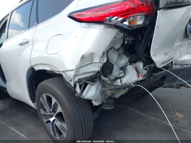 5TDHARAH7NS514120 Toyota Highlander Hybrid Xle