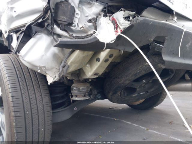 5TDHARAH7NS514120 Toyota Highlander Hybrid Xle