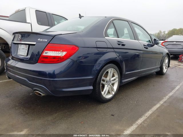 2013 MERCEDES-BENZ C 300 WDDGF8AB7DR264500 Photo 3