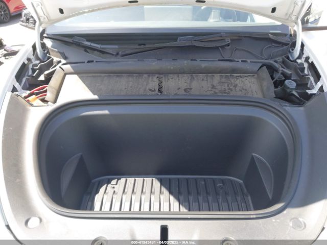 7SAYGAEE5PF855834 Tesla Model Y Awd/long Range Dual Motor All-wheel Drive