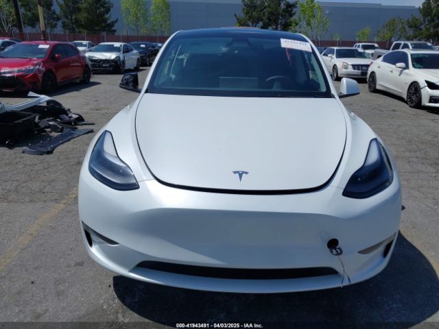 7SAYGAEE5PF855834 Tesla Model Y Awd/long Range Dual Motor All-wheel Drive