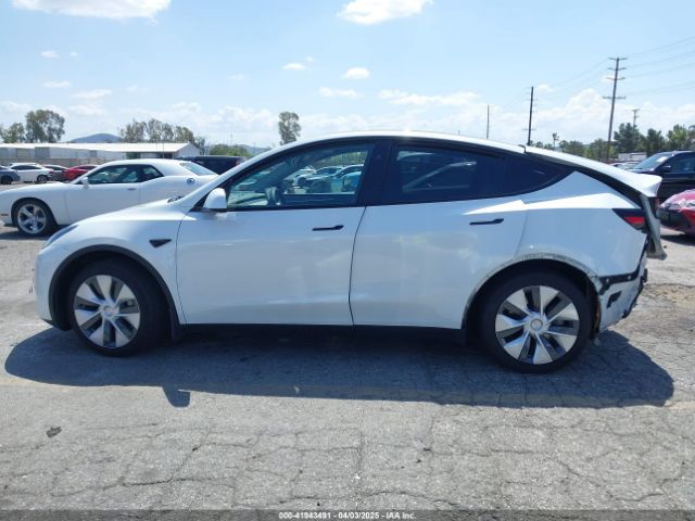 7SAYGAEE5PF855834 Tesla Model Y Awd/long Range Dual Motor All-wheel Drive