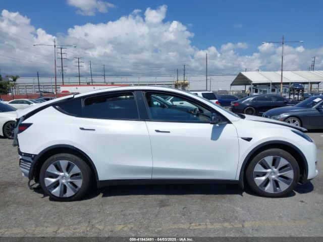 7SAYGAEE5PF855834 Tesla Model Y Awd/long Range Dual Motor All-wheel Drive