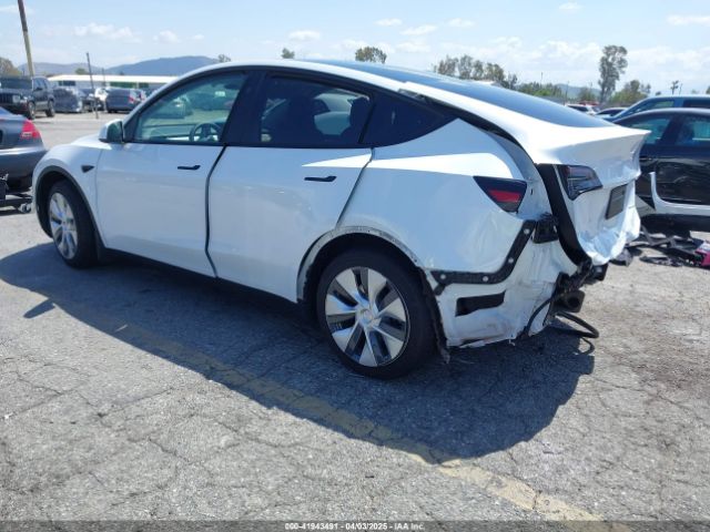 7SAYGAEE5PF855834 Tesla Model Y Awd/long Range Dual Motor All-wheel Drive