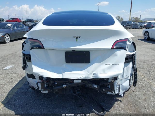 7SAYGAEE5PF855834 Tesla Model Y Awd/long Range Dual Motor All-wheel Drive