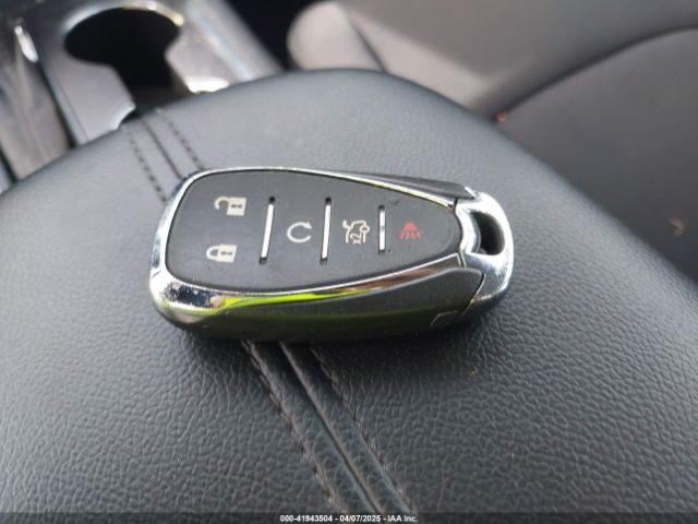 1G1ZD5STXJF278038 Chevrolet MALIBU LT