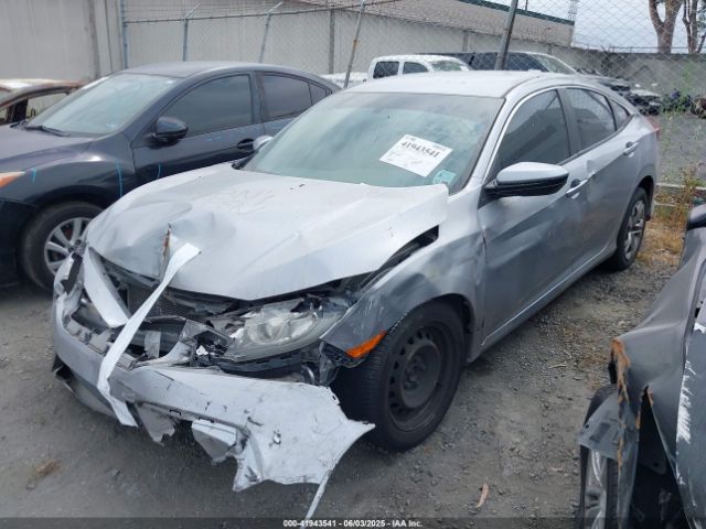 19XFC2F57GE239272 Honda Civic Lx