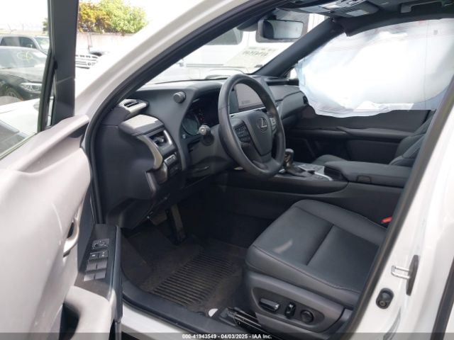 JTHP9JBH3R2077751 Lexus Ux 250h Premium