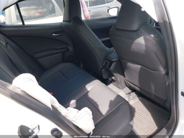 JTHP9JBH3R2077751 Lexus Ux 250h Premium