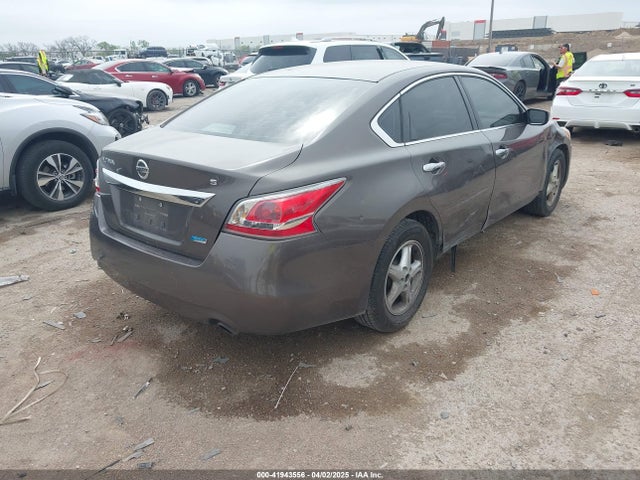 1N4AL3AP5EN256143 Nissan Altima 2.5 S