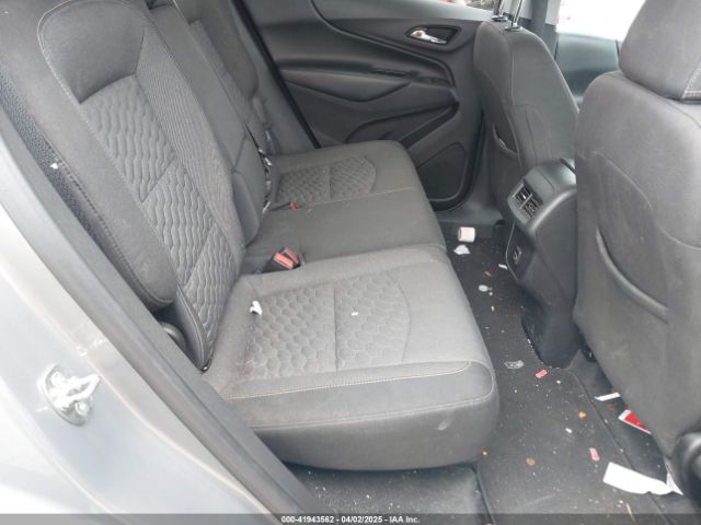 3GNAXUEV6KS562774 Chevrolet EQUINOX LT