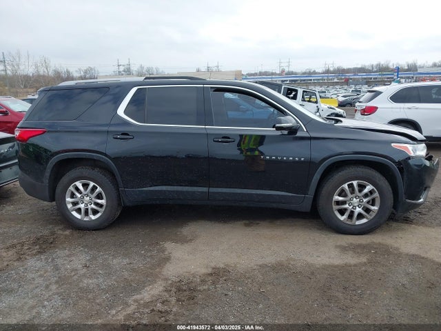 1GNEVGKW9JJ281915 Chevrolet Traverse 1lt