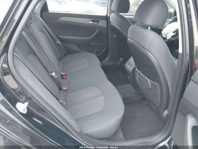 5NPE24AF7KH765951 Hyundai SONATA SE