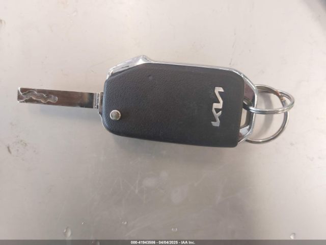 3KPF24AD9RE827562 KIA Forte Lxs