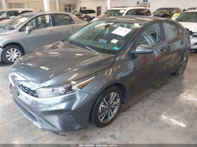 3KPF24AD9RE827562 KIA Forte Lxs