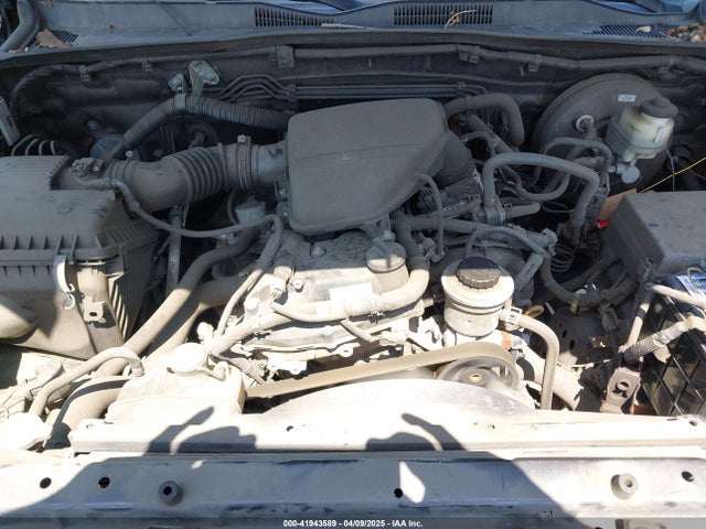 5TFAX5GN7GX055884 Toyota Tacoma Sr5