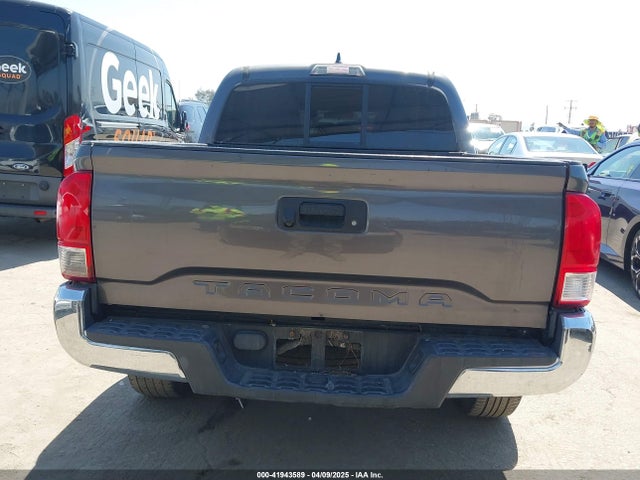5TFAX5GN7GX055884 Toyota Tacoma Sr5