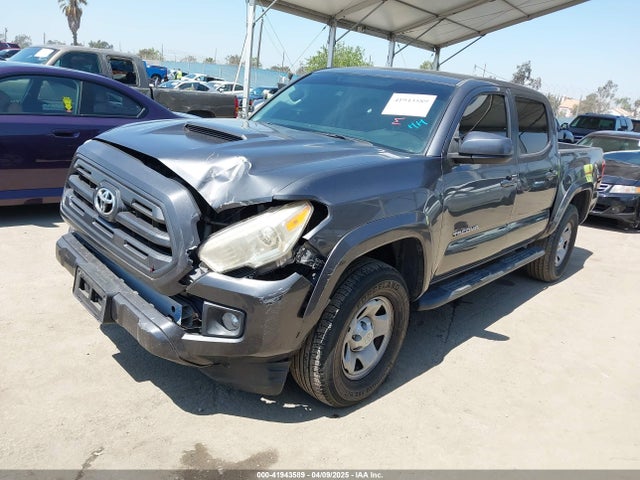 5TFAX5GN7GX055884 Toyota Tacoma Sr5