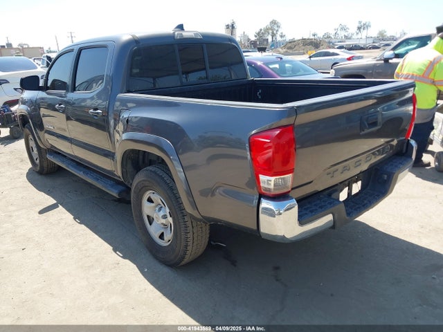 5TFAX5GN7GX055884 Toyota Tacoma Sr5