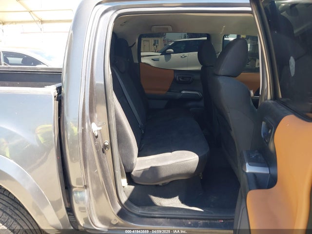 5TFAX5GN7GX055884 Toyota Tacoma Sr5