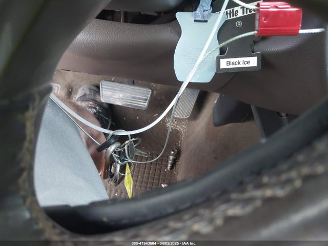 3GCUKREC2EG381145 Chevrolet Silverado 1500 2lt