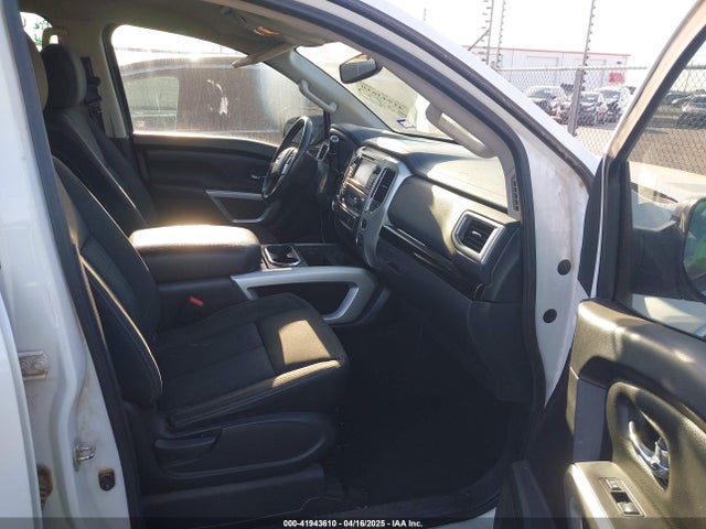 1N6AA1E68HN534718 Nissan TITAN SV