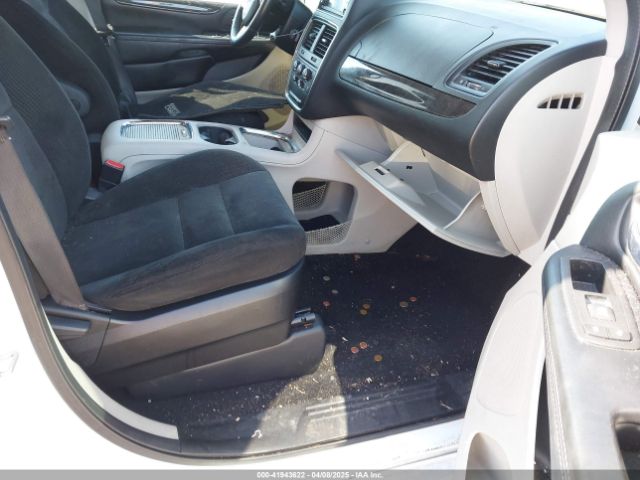 2C4RDGCG2GR390001 Dodge Grand Caravan Sxt