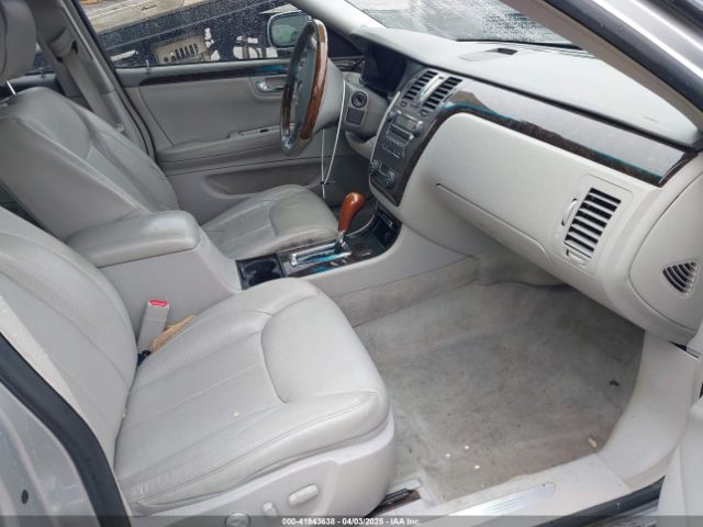 2011 CADILLAC DTS 1G6KD5E6XBU107790 Photo 4