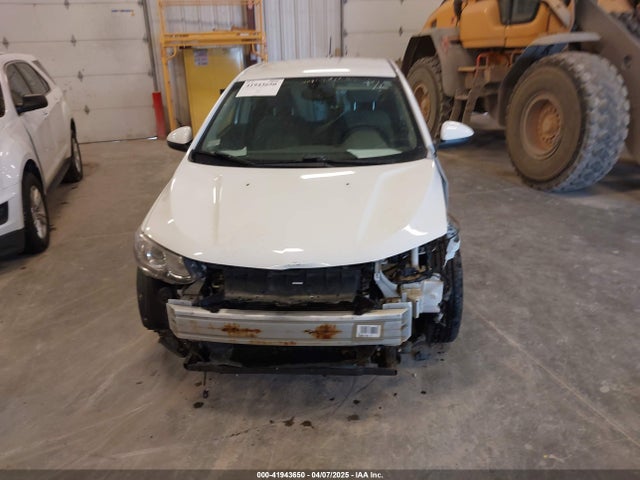 1G1JG6SG6H4151645 Chevrolet Sonic Lt Auto
