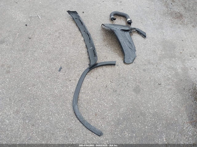 KL7CJKSB8LB330088 Chevrolet Trax Fwd Ls