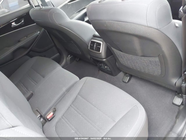 5XYPG4A5XKG447654 KIA Sorento 3.3l Lx