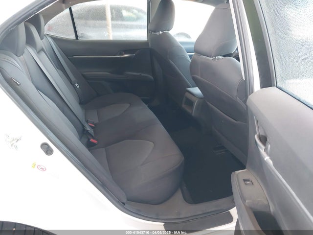 4T1B11HK3JU501181 Toyota CAMRY LE