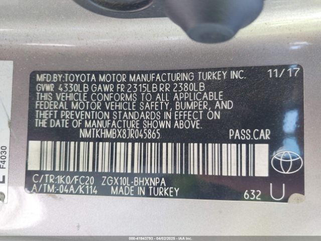 NMTKHMBX8JR045865 Toyota C-HR XLE