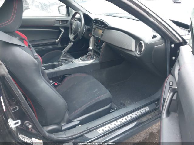 JF1ZNAA14F8709309 Scion FR-S